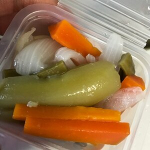 手づかみ食べに♪時短圧力鍋でささみ野菜スティック☆